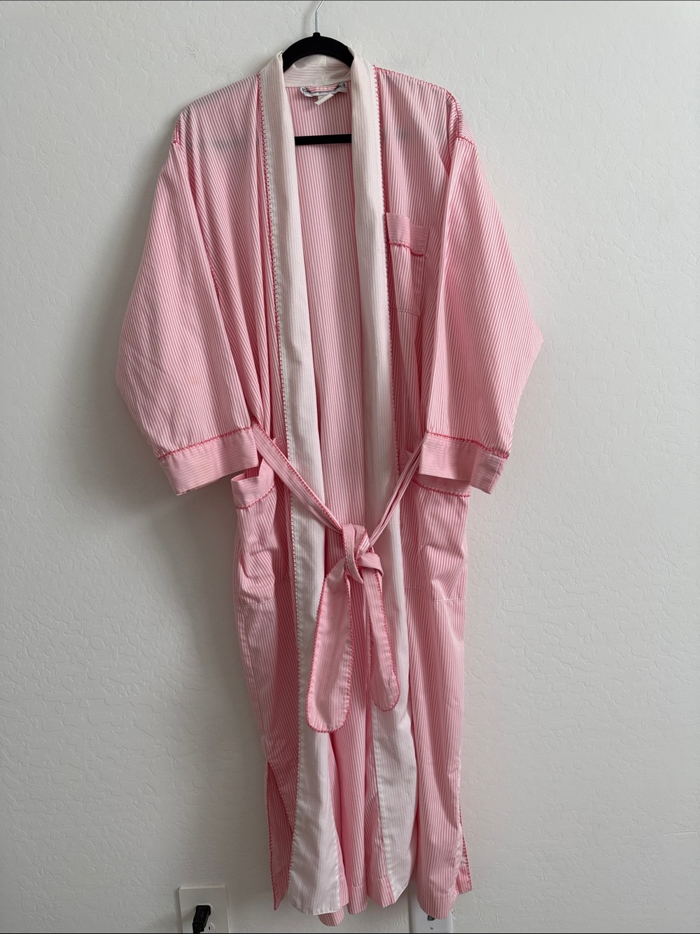 Vintage Fernando Sanchez Pink Striped Kimono Robe Stained Sleeves Sz M/L